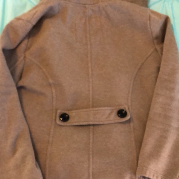 Tan Plus Size Sebby Fleece Toggle Jacket. Size XXL (18/20). - Picture 6 of 6